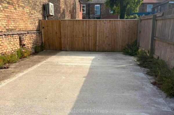 Cleethorpe Road, Grimsby