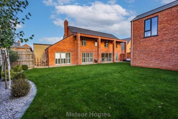 The Maples, Humberston